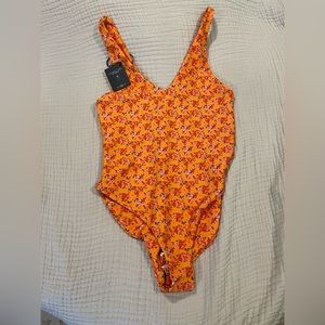 Skatie Amanda one piece in Hanalei